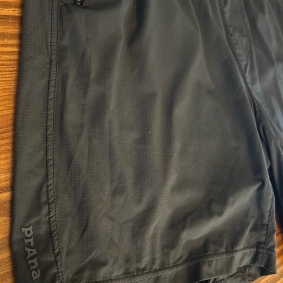 NWT Prana Men's Heiro Lined Shorts Gym Training Size Large Black - Picture 6 of 9